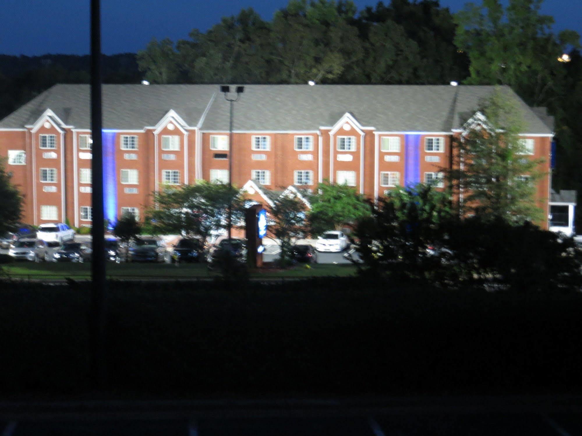 Microtel & By Wyndham Stockbridge/atlanta I-75 Stockbridge